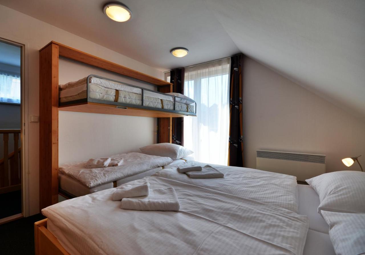 Hotel Jirinka Dolni Morava Bagian luar foto