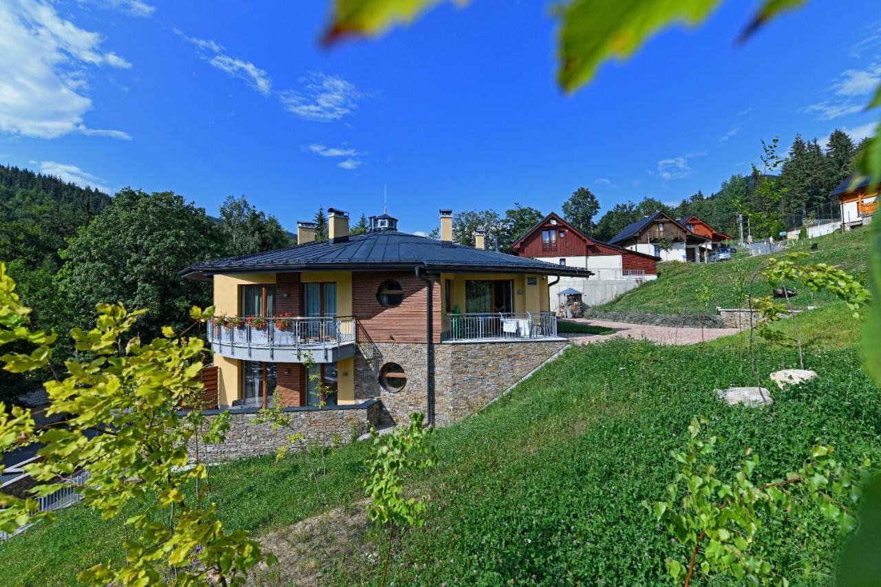 Hotel Jirinka Dolni Morava Bagian luar foto