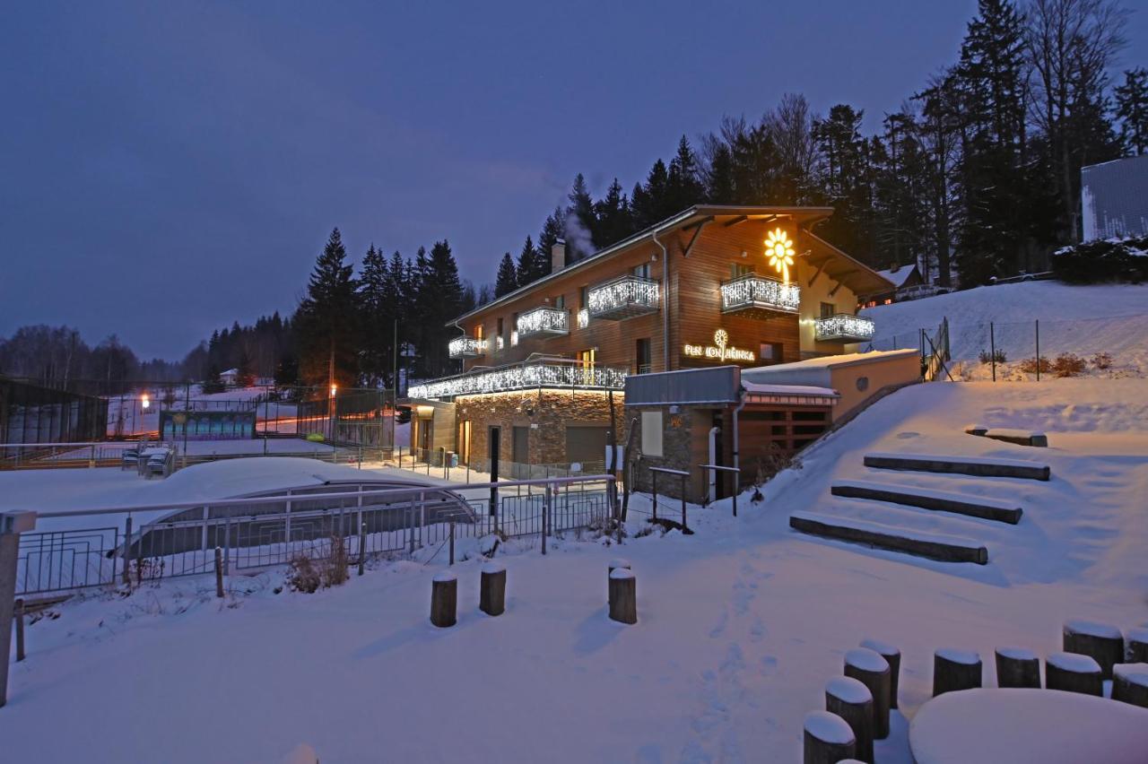 Hotel Jirinka Dolni Morava Bagian luar foto
