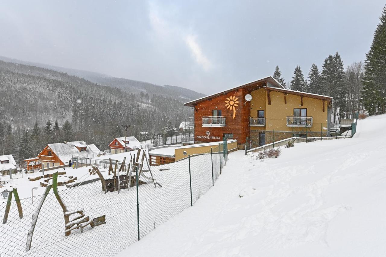 Hotel Jirinka Dolni Morava Bagian luar foto